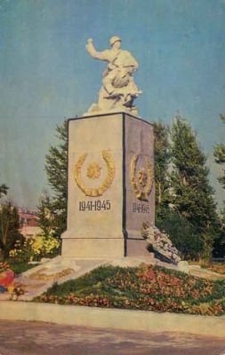Братская могила воинов-освободителей Калуги
